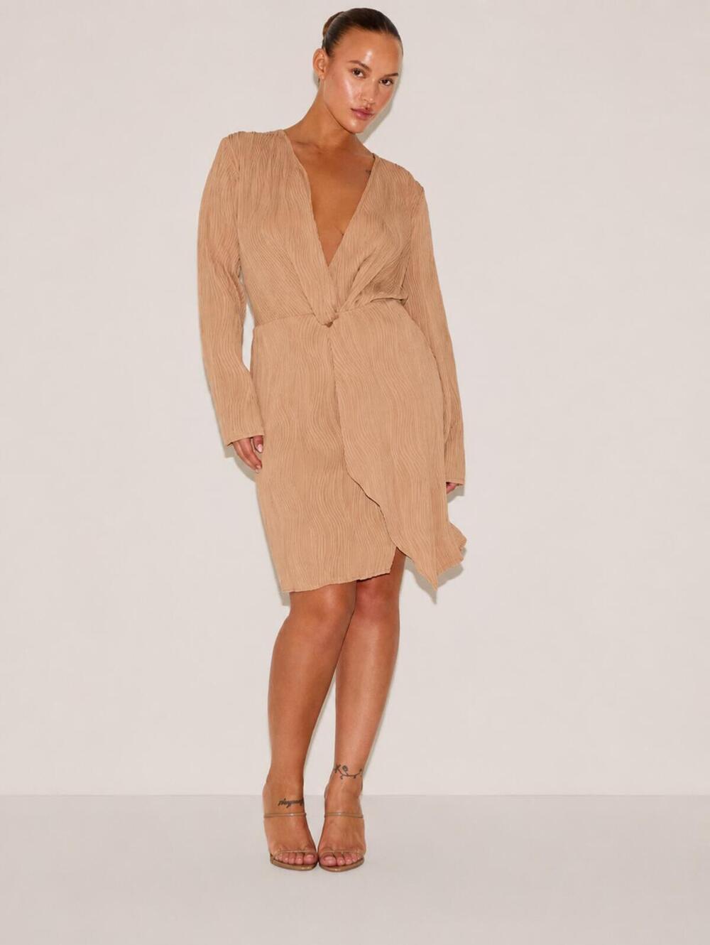 PrettyLittleThing Plus Stone Plisse Wrap Dress 18 NWT Pockets Evening Party Chic